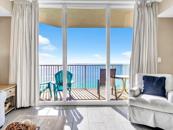Condo, 1 King Bed with Sofa bed (Tidewater 2016) | Living area