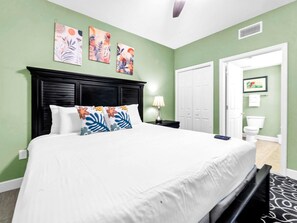 Condo, 1 King Bed with Sofa bed (Tidewater 2016)