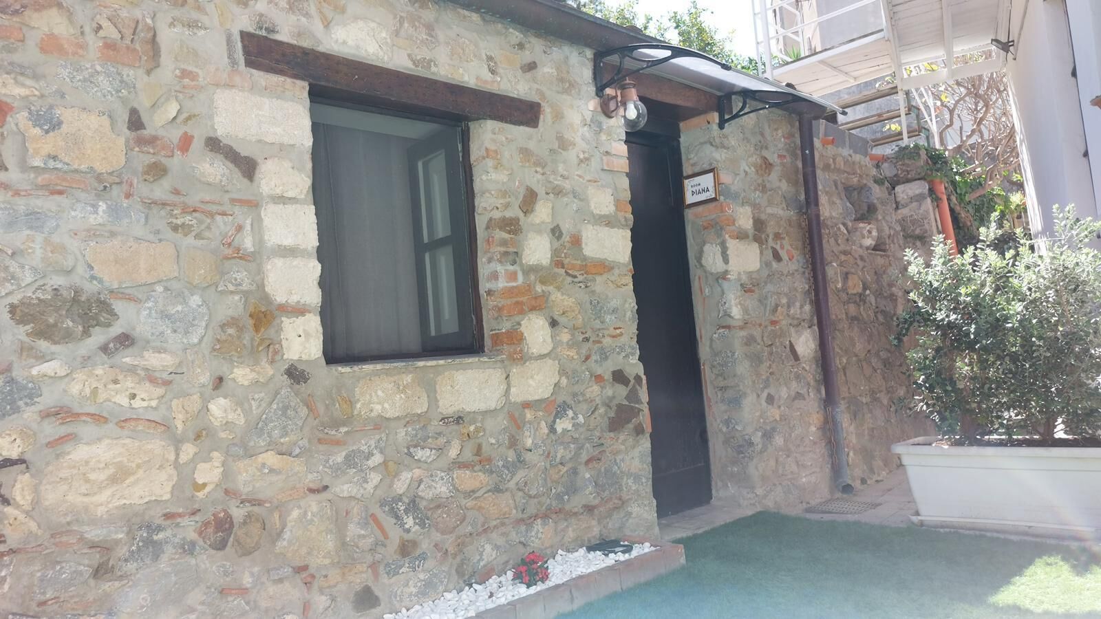 GOLDEN SUN | Individuelt dekorert, skrivebord og skrivebord for bærbar PC