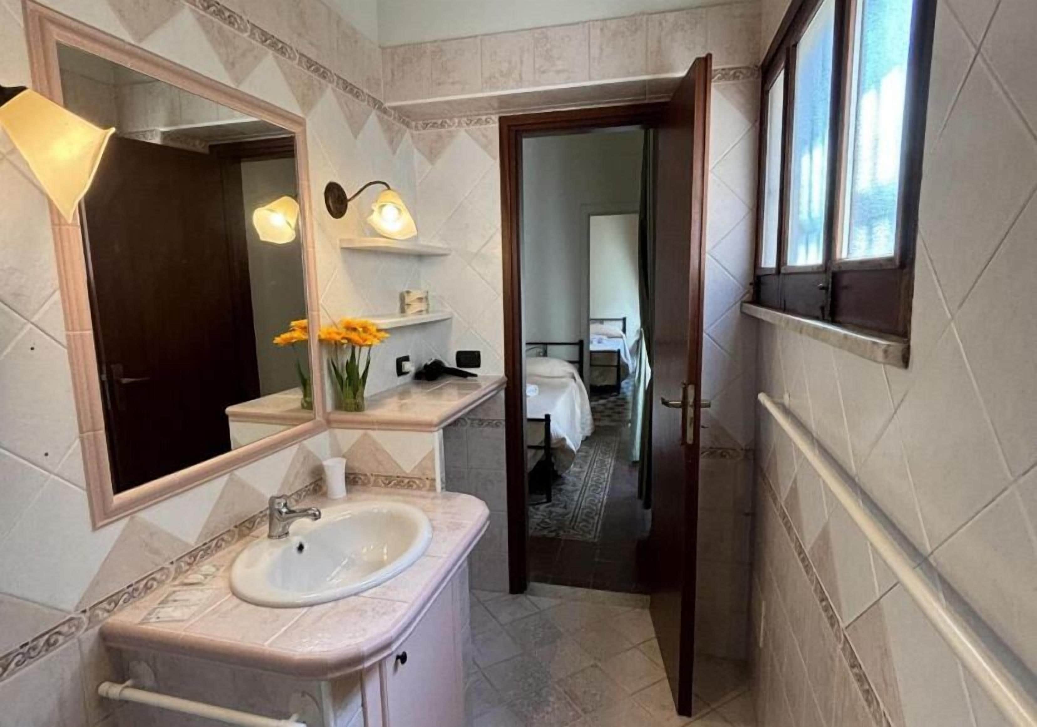 Ropa de cama de alta calidad, decoración personalizada y escritorio 