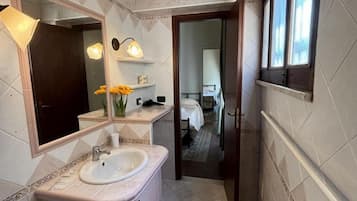 Ropa de cama de alta calidad, decoración personalizada y escritorio