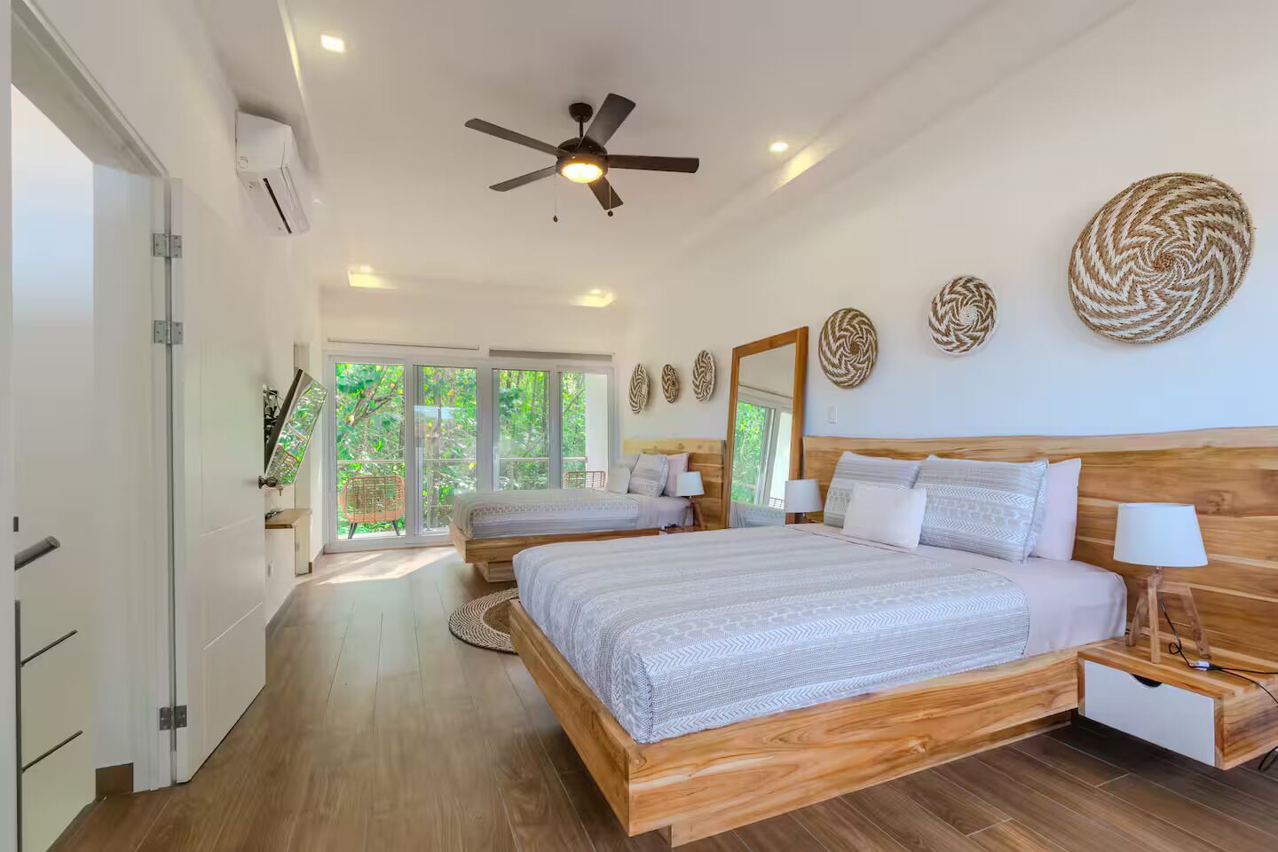 3 間睡房、熨斗/熨衫板、Wi-Fi