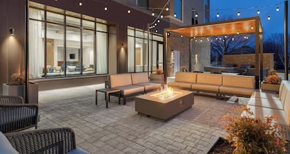 Staybridge Suites Norfolk Airport by IHG