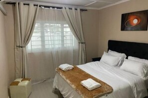 2 bedrooms, iron/ironing board, WiFi, bed sheets