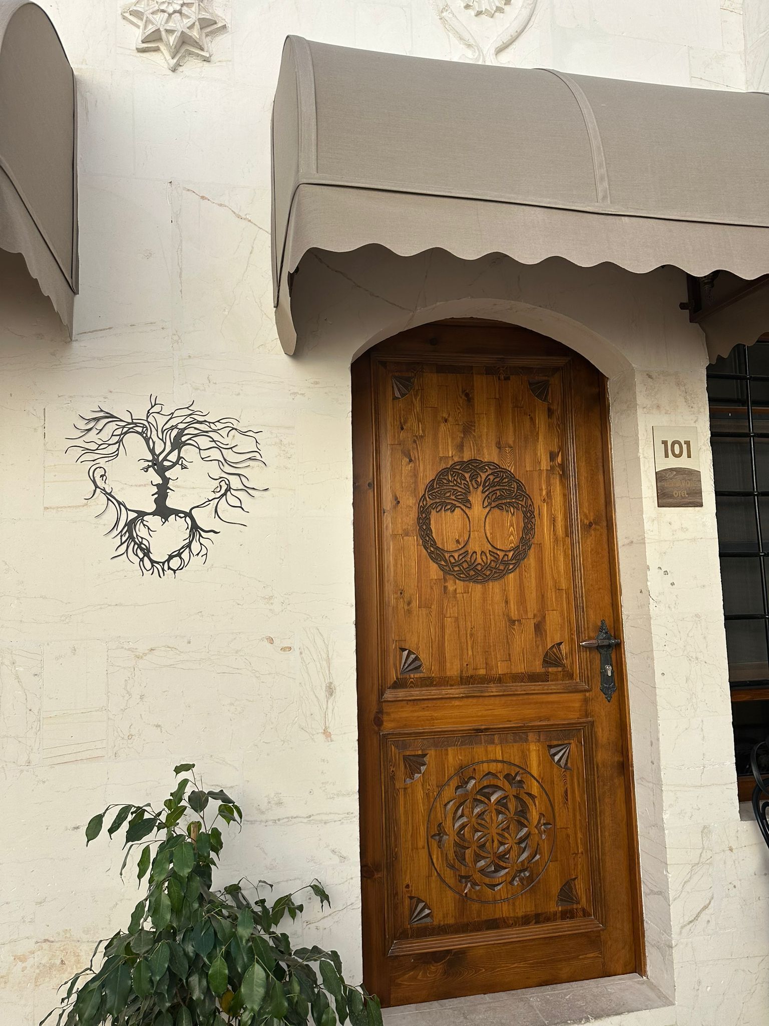 Dobbeltrom for 1 person – deluxe, ikke-røyk, bakgårdsutsikt | Safe på rommet, skrivebord og skrivebord for bærbar PC