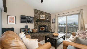 Televisor intel·ligent i llar de foc