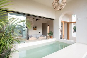 Pool - New Apartment One Block from the Beach (Puerto Escondido)
