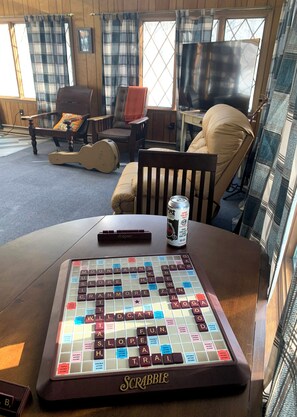 Spielezimmer