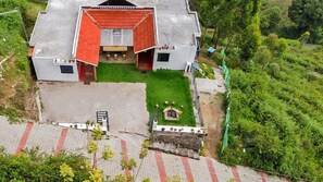 Front of property - Peak & Pillow (Kodaikanal)