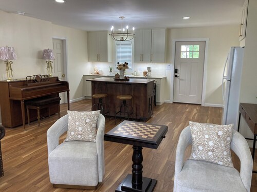 Lovely Studio in Charming Waynesville / Maggie Valley