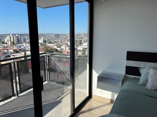 Caliente Stadium! La Poderosa Hipodromo