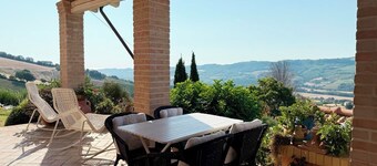 Blue breeze, romantic abode for a relaxing stay, with wonderful view