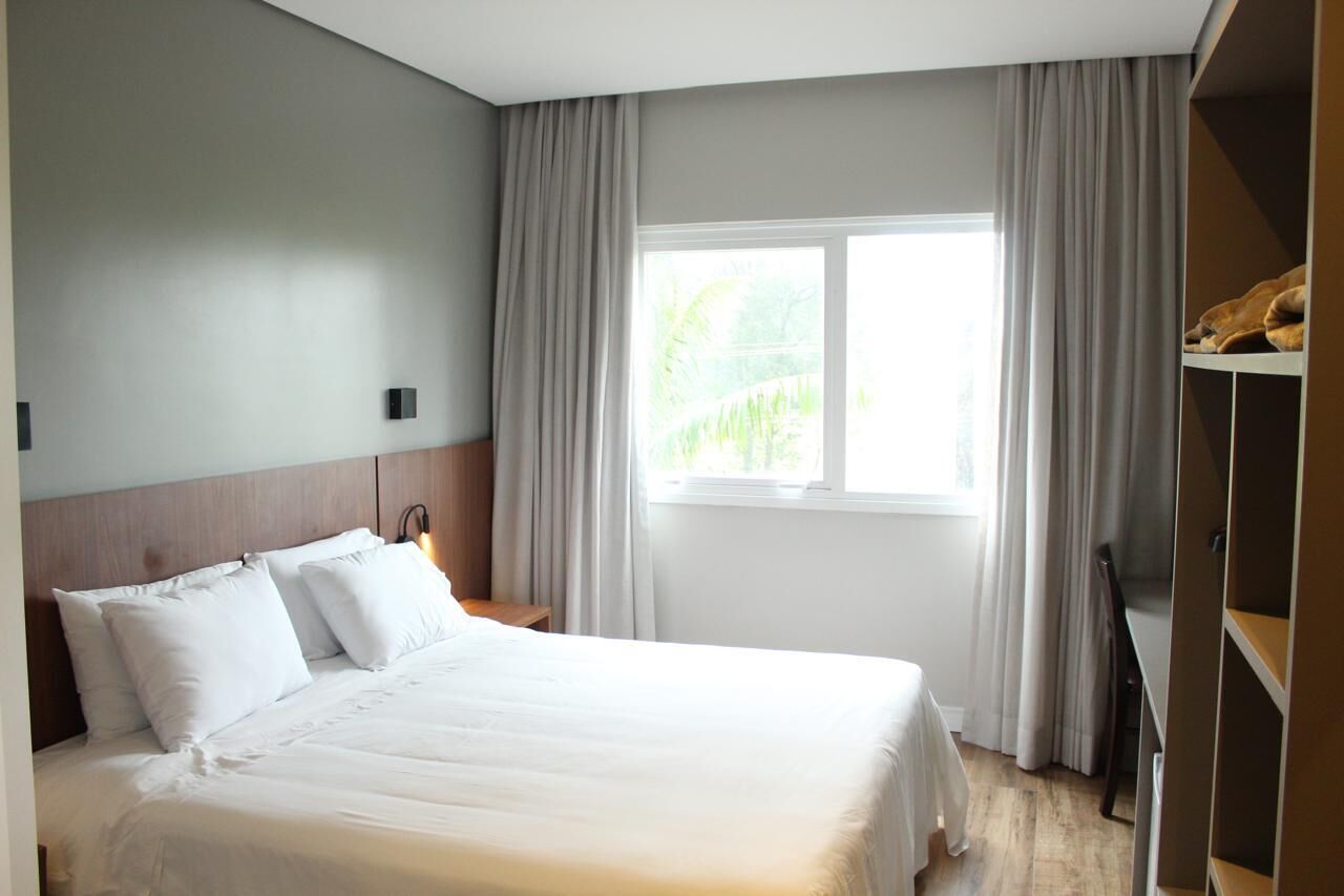 Deluxe-Doppelzimmer, eingeschränkter Seeblick