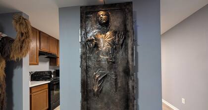 Cosmic Quarters in a Galaxy far, far away.