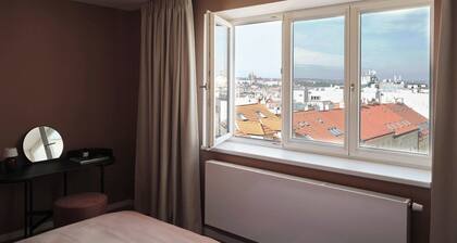 Luxury Penthouse - Castle View / 2 Terrace / Center