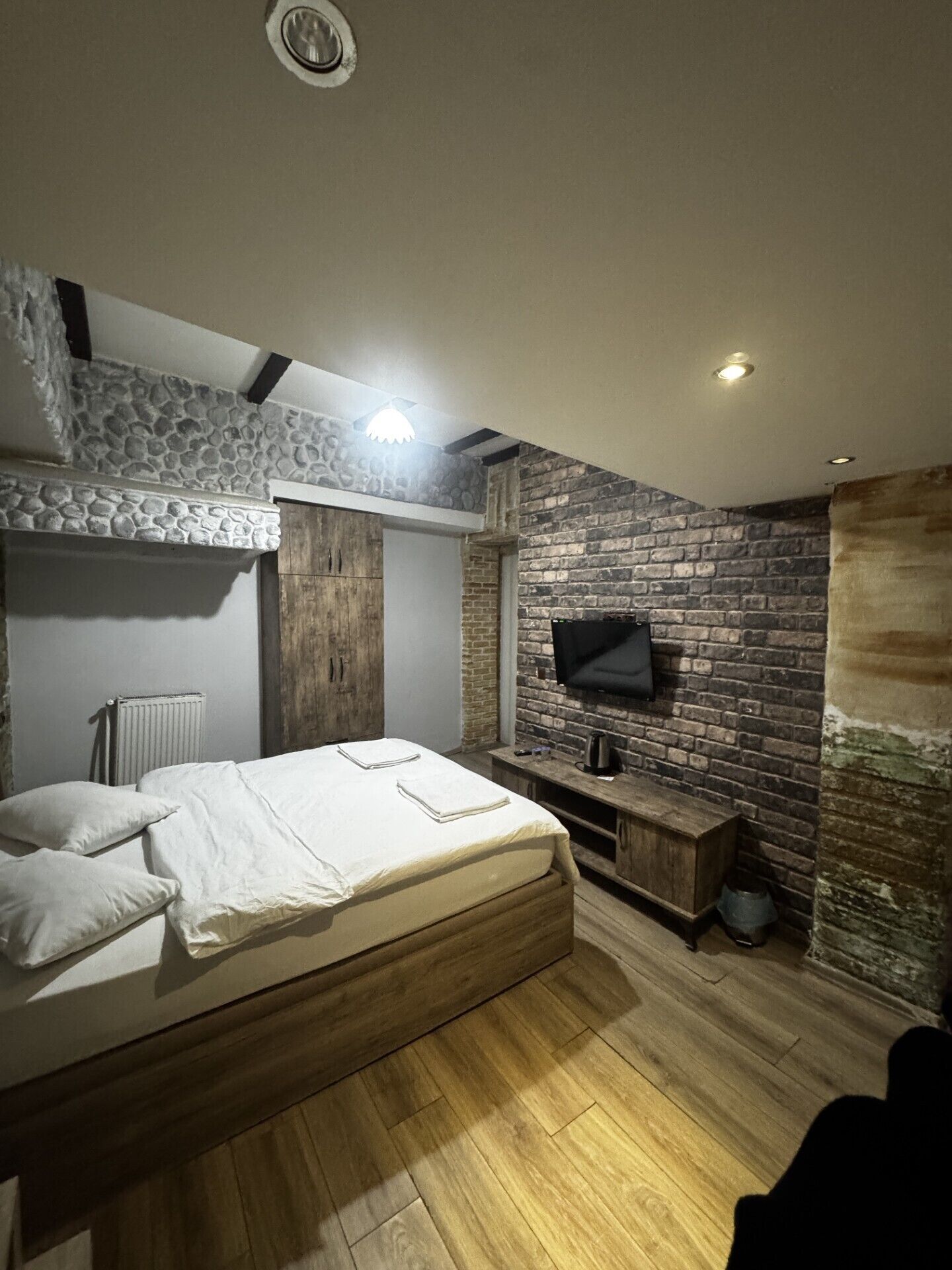 Standardzimmer | Laptopgeeigneter Arbeitsplatz, kostenloses WLAN