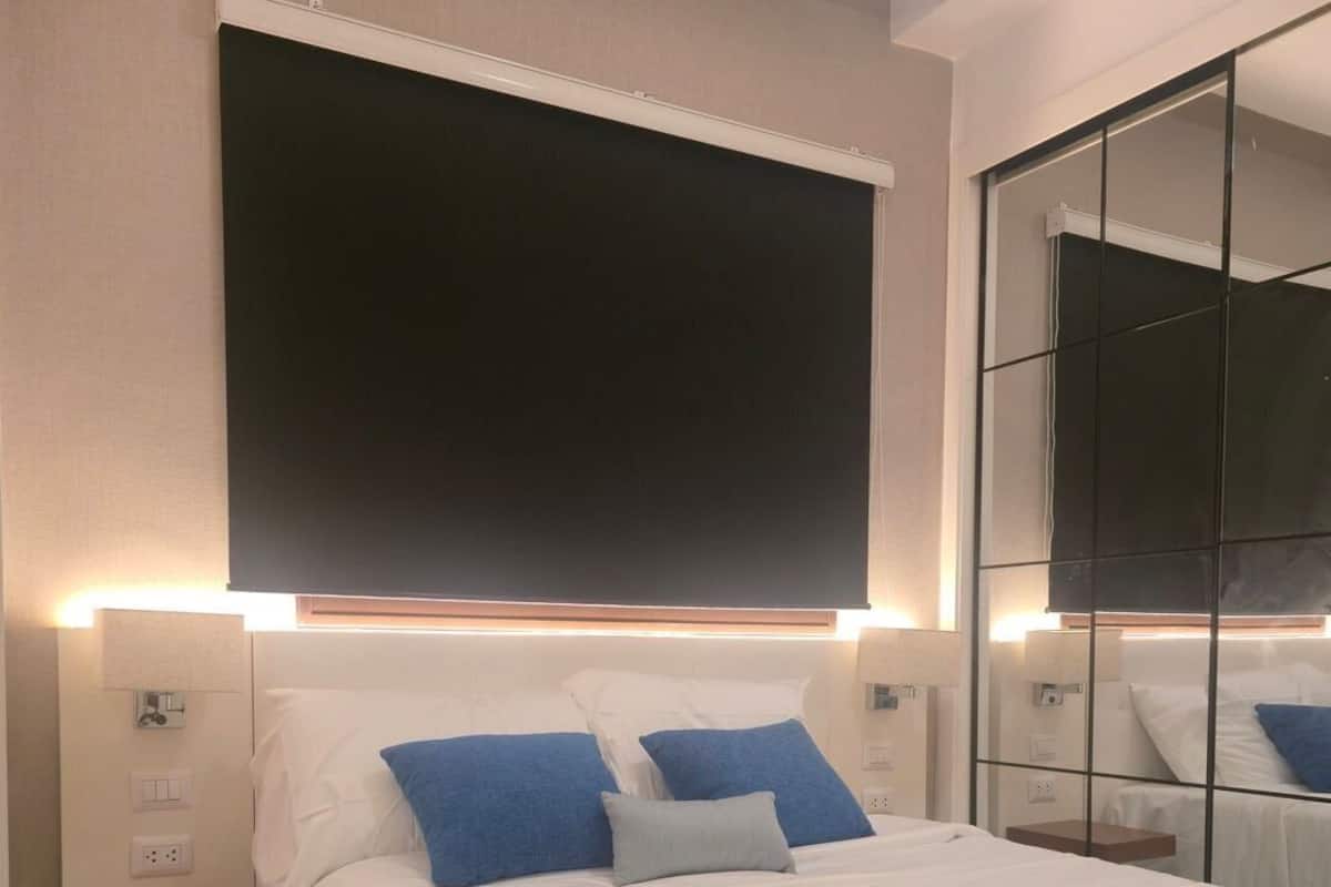 Luxury Apartment | Blackout drapes, iron/ironing board, free WiFi