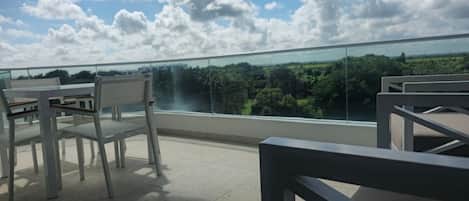 Luxury-Apartment | Speisen im Freien