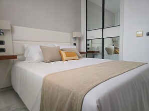 Apartamento exclusivo | Cortinas blackout, ferros/tábuas de passar roupa, Wi-Fi de cortesia