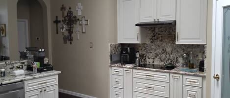 Microwave, oven, stovetop, dishwasher