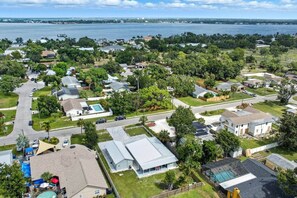 Aerial view - 4 Ensuites Bed + Minutes to Anna Maria Island (Bradenton)