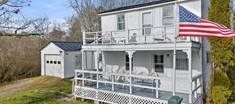 Water View Cottage in Charming Lincolnville