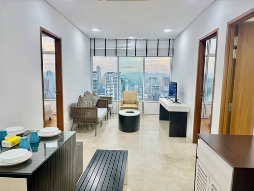 Sky premium suites klcc