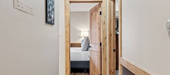 Mountain Charmer | Steps to Main St & Trails