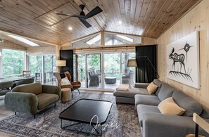 تلفزيون ذكي