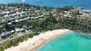 Beach nearby - Strandhus in Mollymoook (Mollymook Beach)
