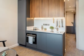 Studio, non-fumeur, vue ville | Cuisine privée