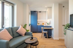 Studio, non-fumeurs, vue ville | Coin séjour