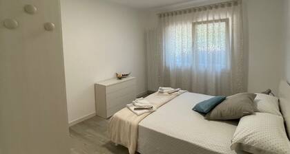 Sisila Leases - John Home