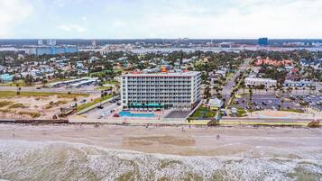 Condo (1 Bedroom) | Fachada
