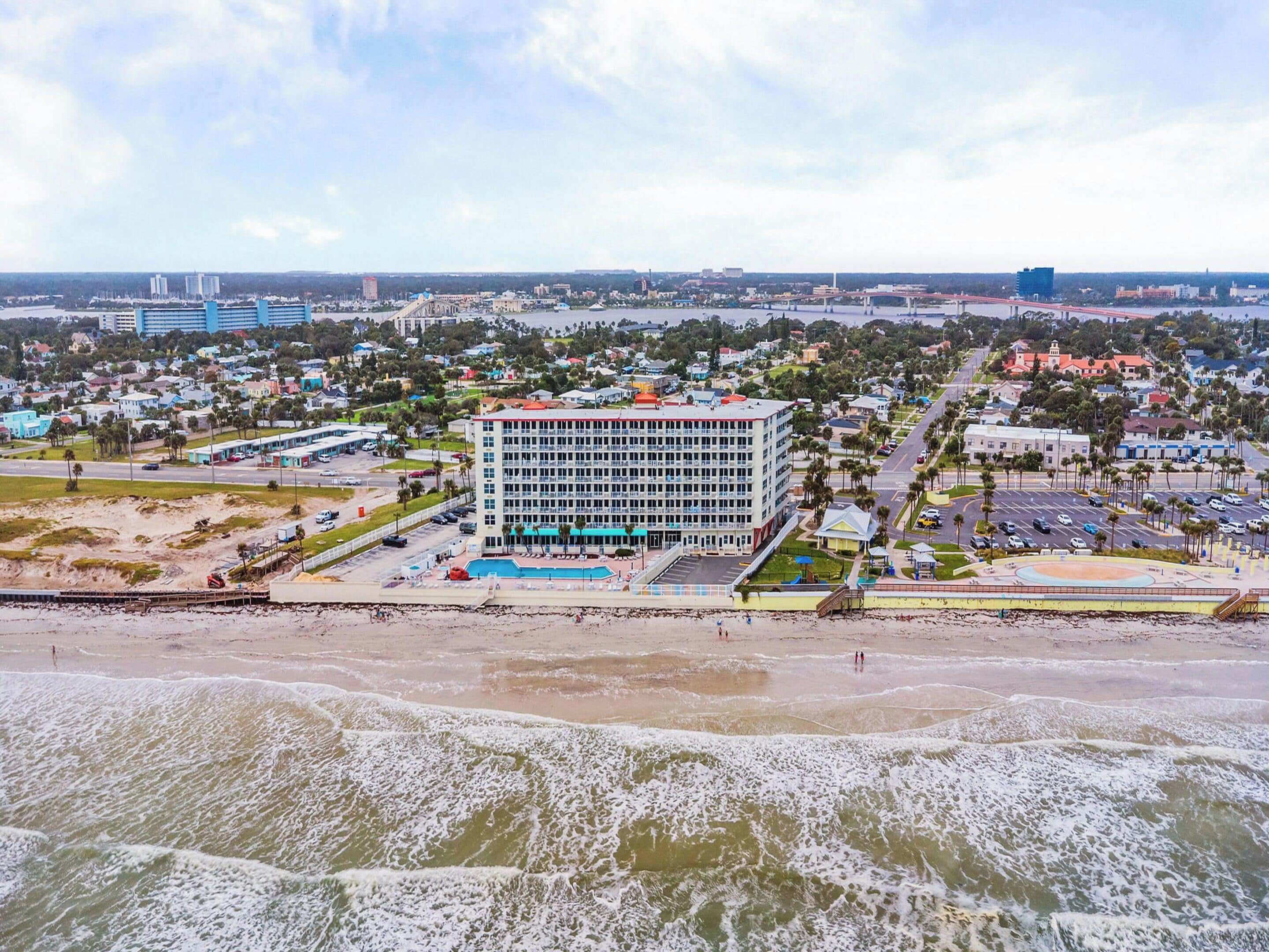 Condo (1 Bedroom) | Property amenity