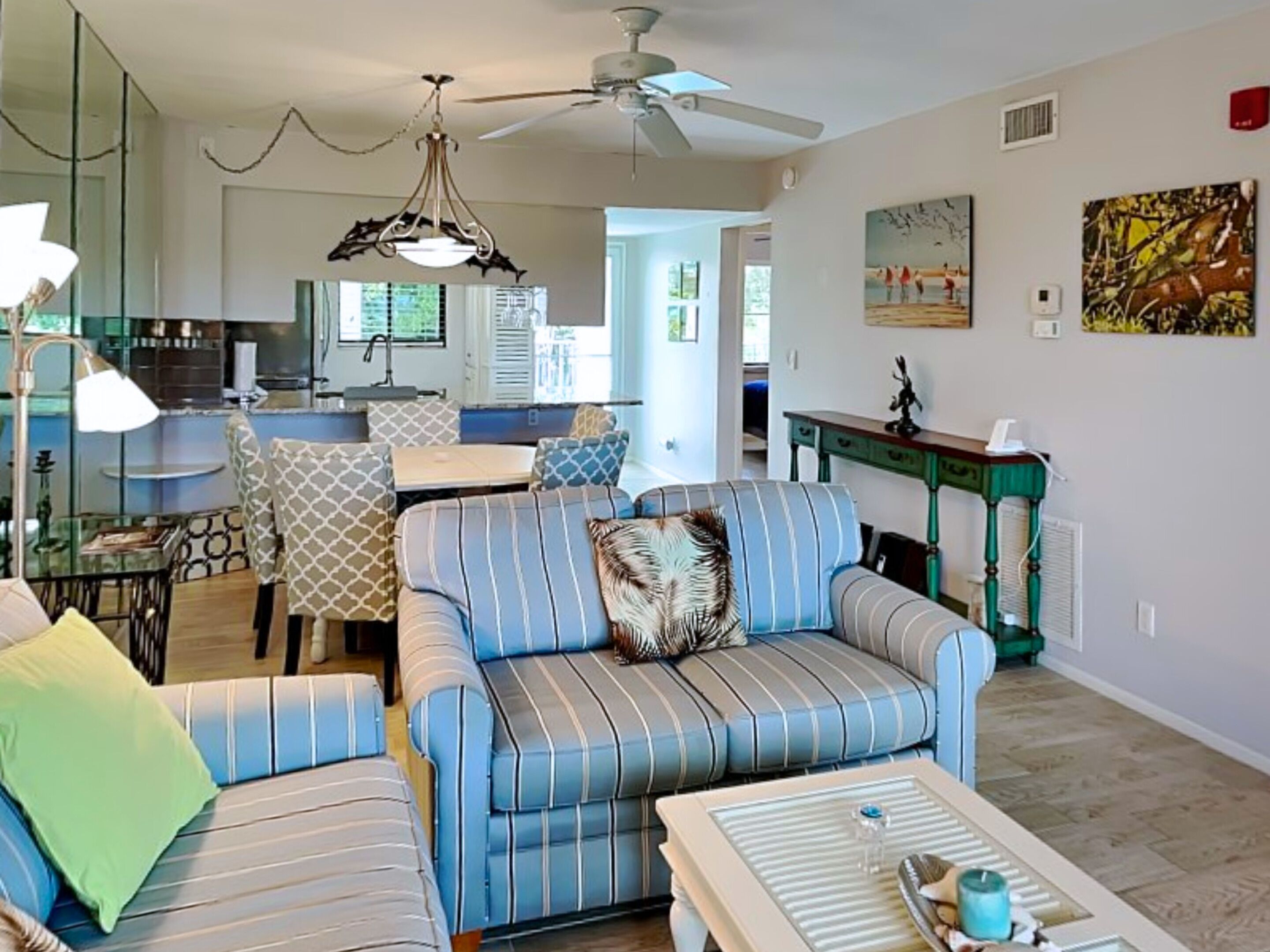 Condo (2 Bedrooms) | Property amenity