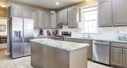 Eastern Shore Group Getaway! Riverfront Home