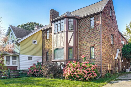 Striking Tudor Revival in Five Points District!