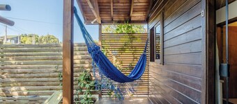 Elegant and Complete Chalets in Imbituba - REL