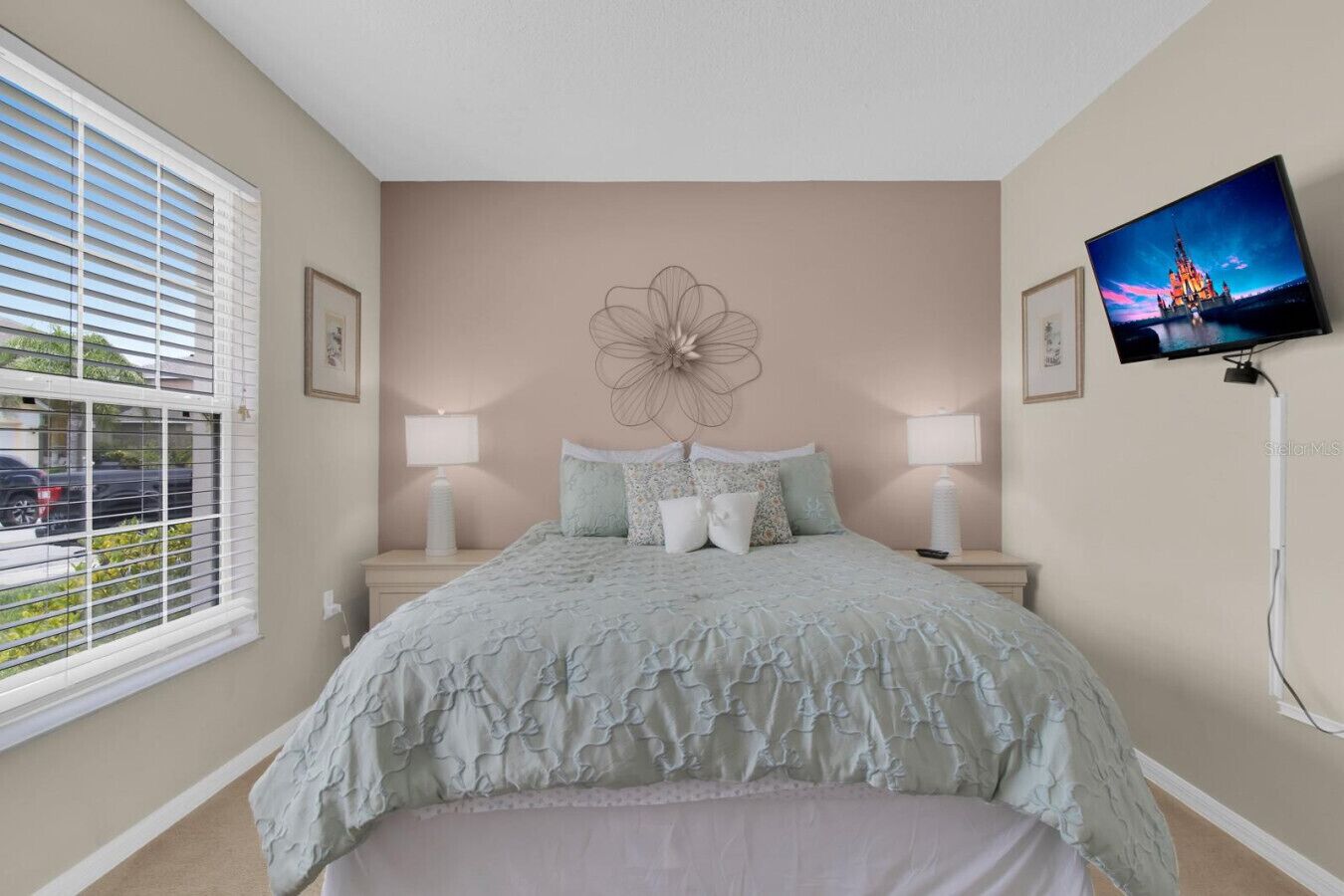 Strykejern/-brett, wi-fi og sengetøy