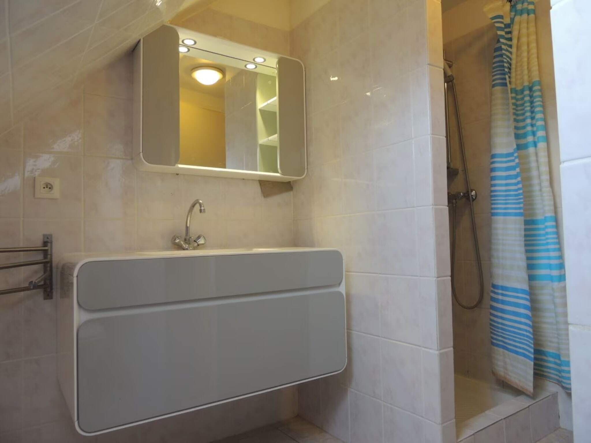 Haartrockner, Handtücher