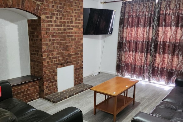 Dagenham - House - Stay5 - Parking - Greatlocation - Londra