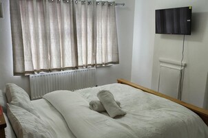 2 habitaciones, wifi gratis y ropa de cama 