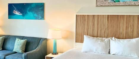 Studio with Balcony, Ocean View at Hilltop Villas III | Free WiFi, bed sheets