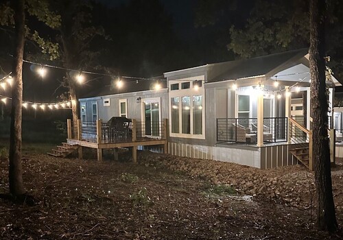 Brand New Lake Cabin!  1 Mile from Buzzard Roost Boat Dock