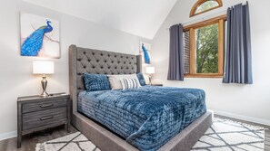 2 bedrooms, desk, WiFi, bed sheets - Cozy 2 BR with Fireplace | Sleeps 5 | (Galena)
