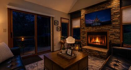 Cozy 2 BR with Fireplace | Sleeps 5 |