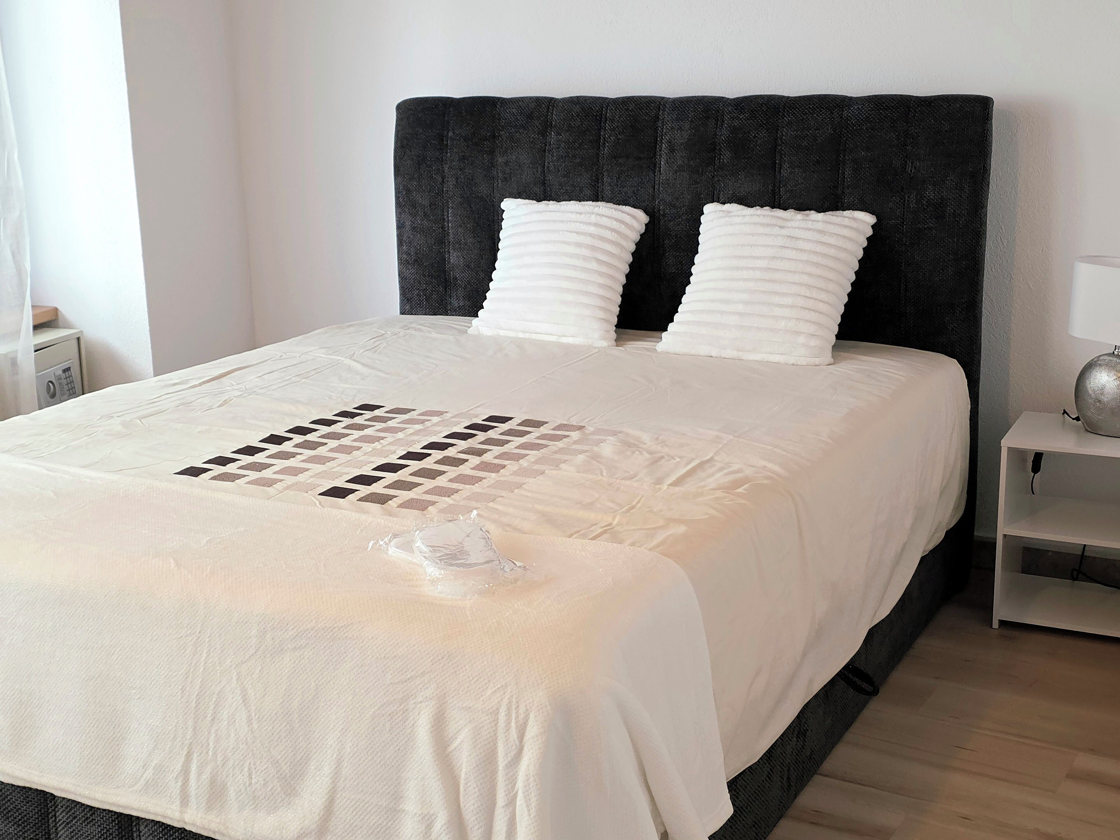 2 Schlafzimmer, Bügeleisen/Bügelbrett, kostenloses WLAN, Bettwäsche