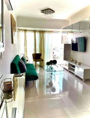 Televisión LED 55 pulgadas con canales de televisión digitales