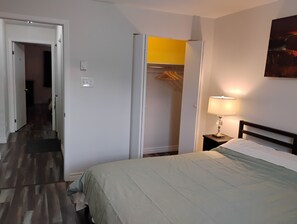 2 Schlafzimmer, Bügeleisen/Bügelbrett, WLAN, Bettwäsche